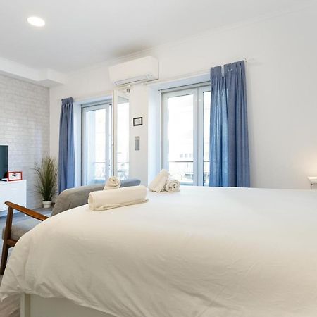 Al D' Cacilhas Studio Apartment อัลมาดา ภายนอก รูปภาพ