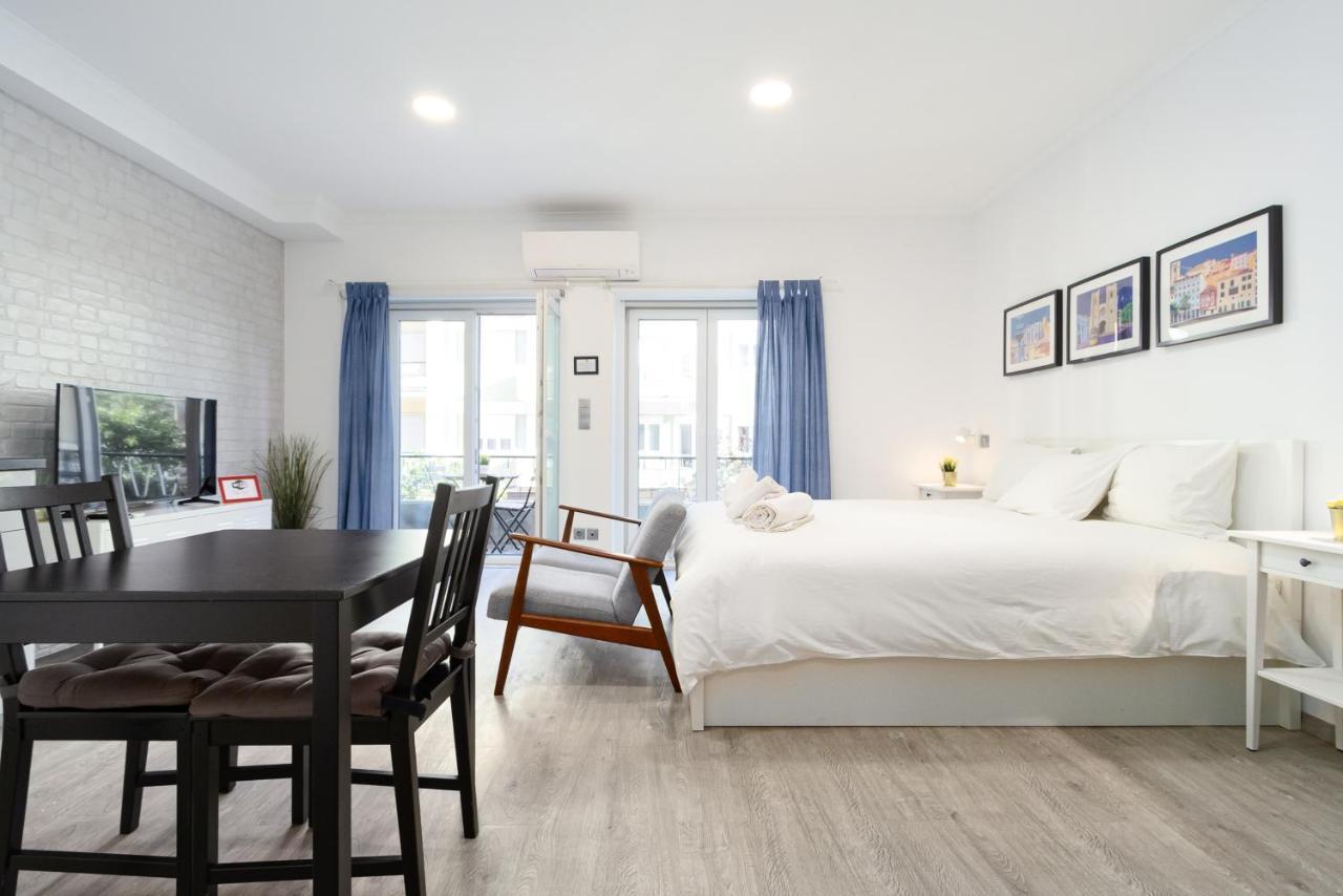 Al D' Cacilhas Studio Apartment อัลมาดา ภายนอก รูปภาพ